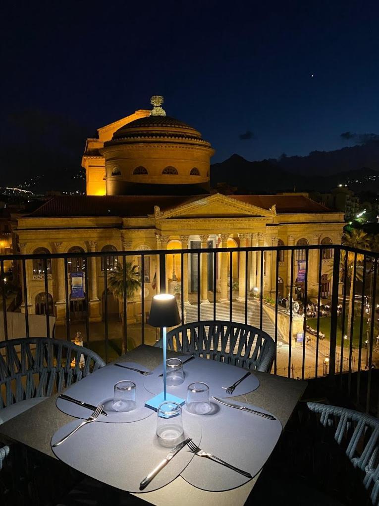 Palazzo Sovrana Serviced Luxury Apartments パレルモ エクステリア 写真